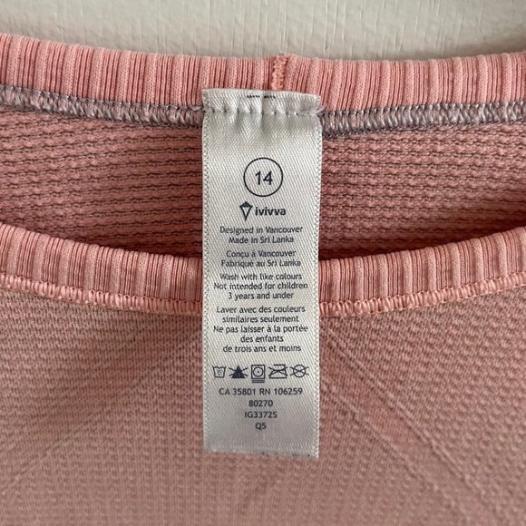 Ivivva Fly Tech Long Sleeve - PINK / Kids 14 - Picture 4 of 4